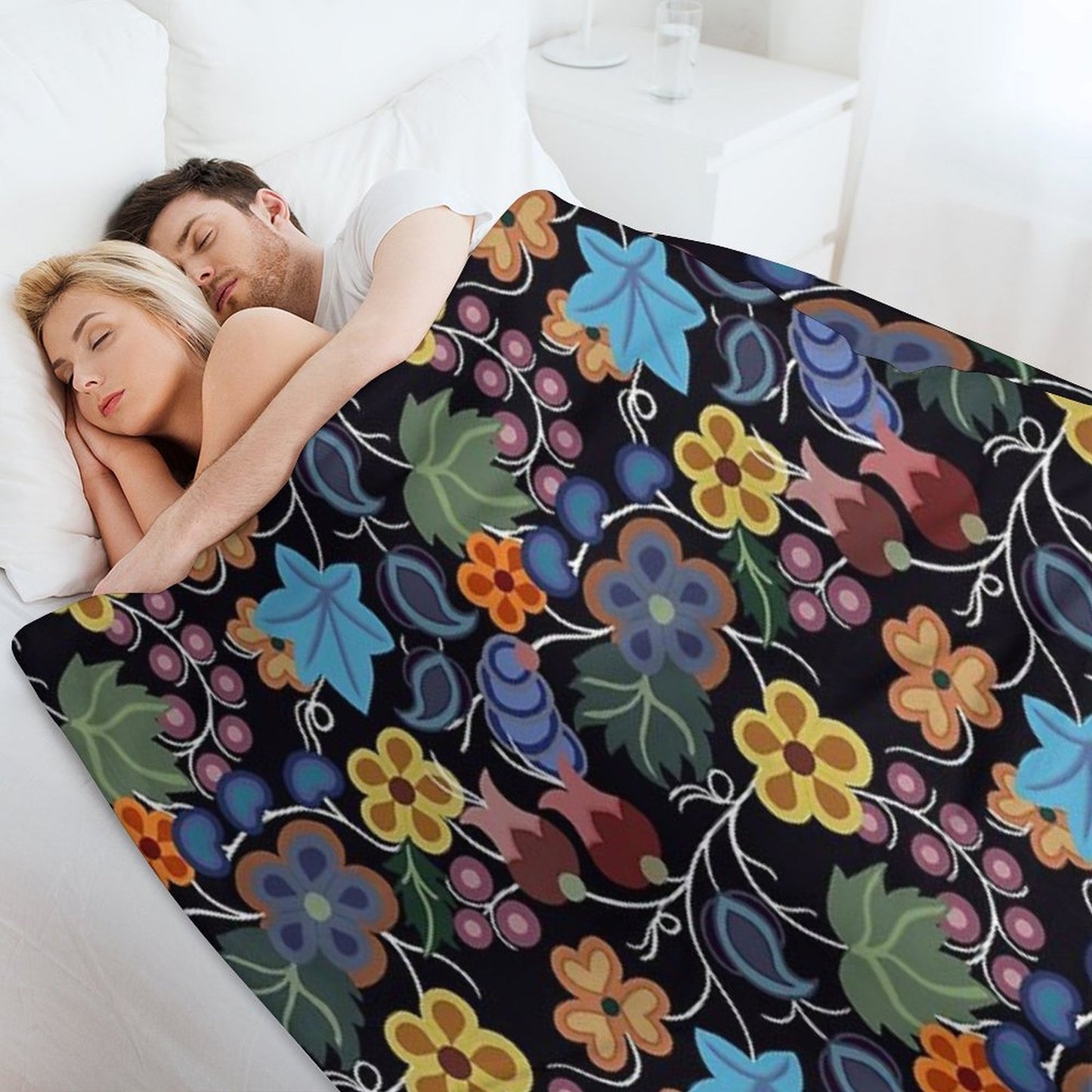Zaagi’idiwin Throw Blanket