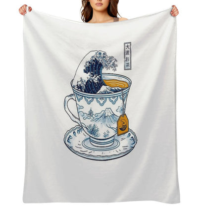The Great Kanagawa Tea Throw Blanket