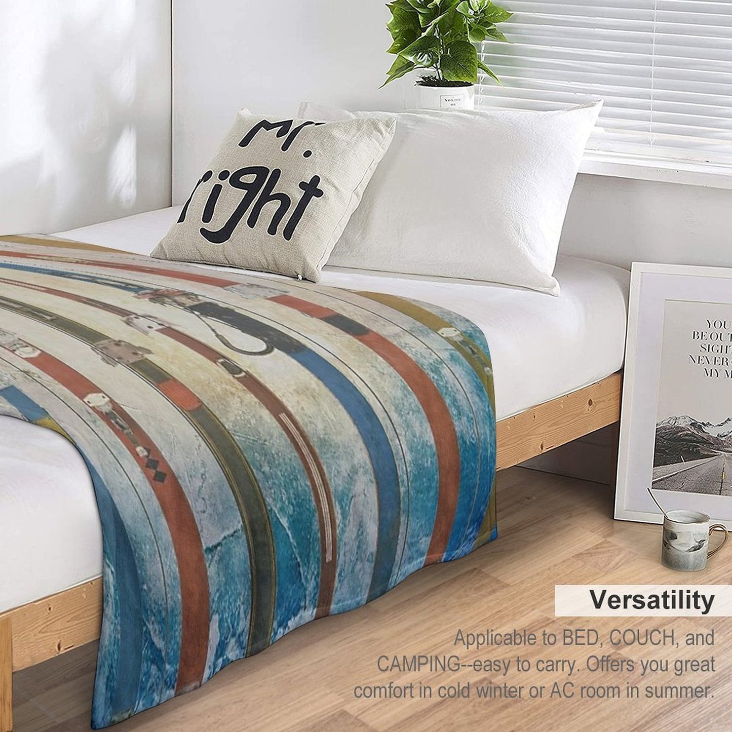 Skiing Sets Vintage Throw Blanket