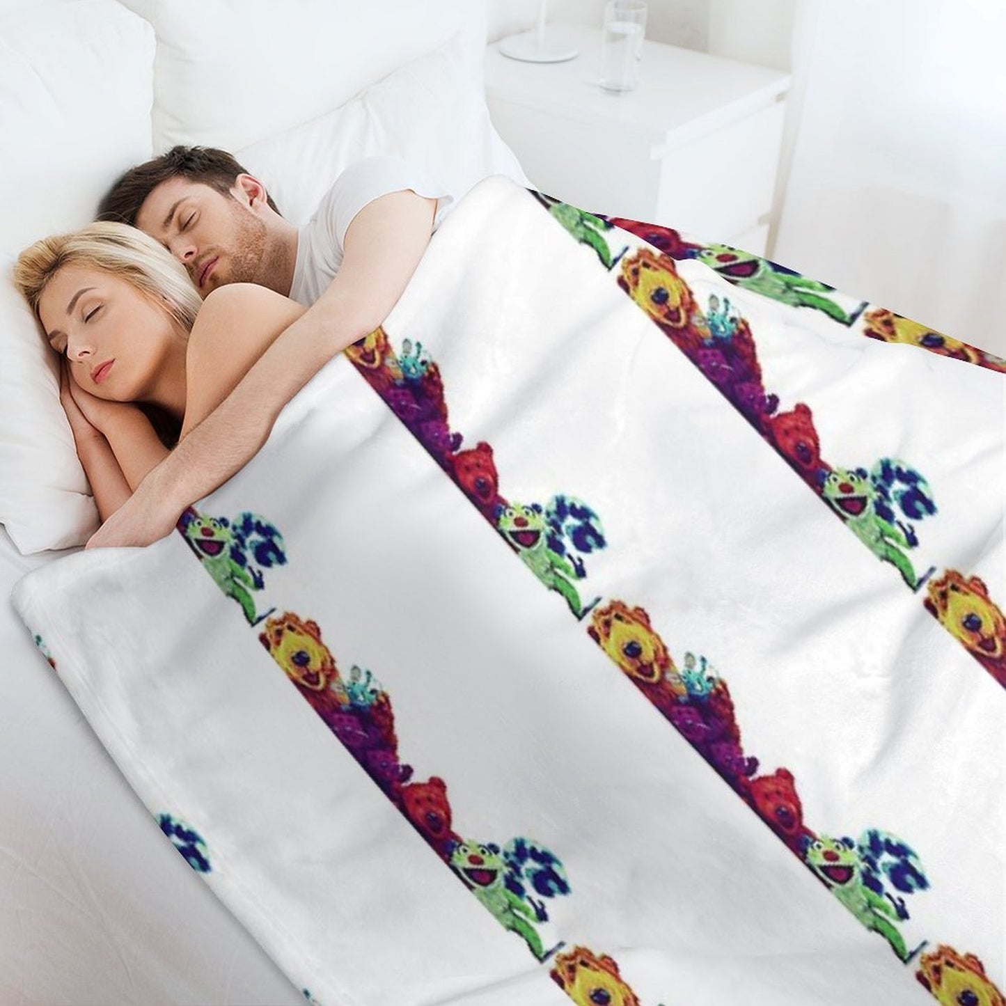 Bear In The Big Blue House - Bear And Friends Throw Blanket