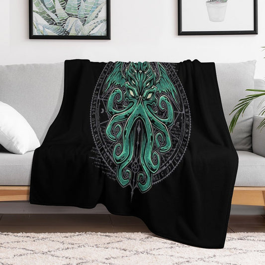 Great Cthulhu Throw Blanket