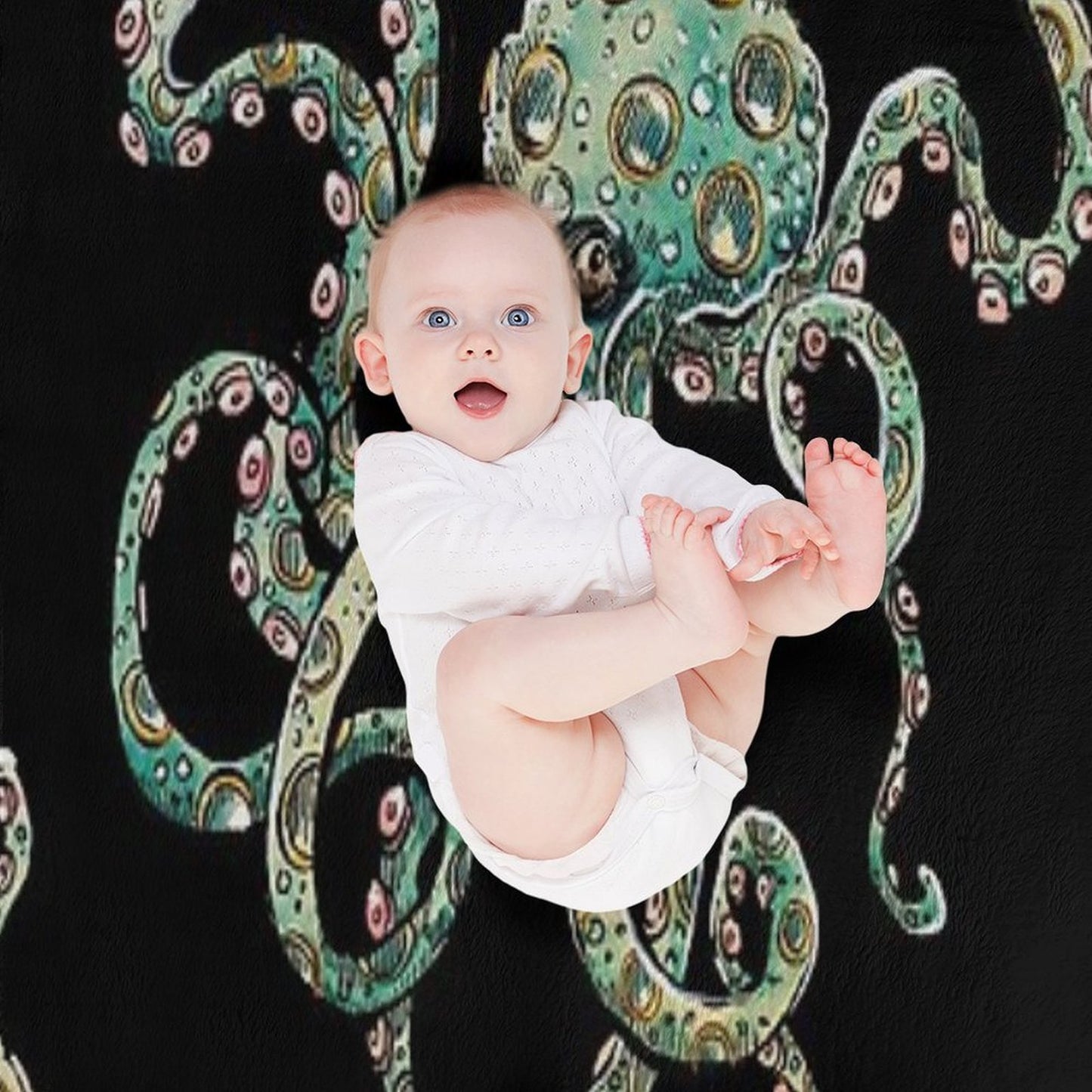 Green Octopus! Throw Blanket