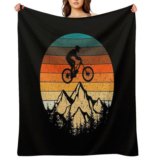 Mountainbike Downhill Retro Vintage Gift Throw Blanket