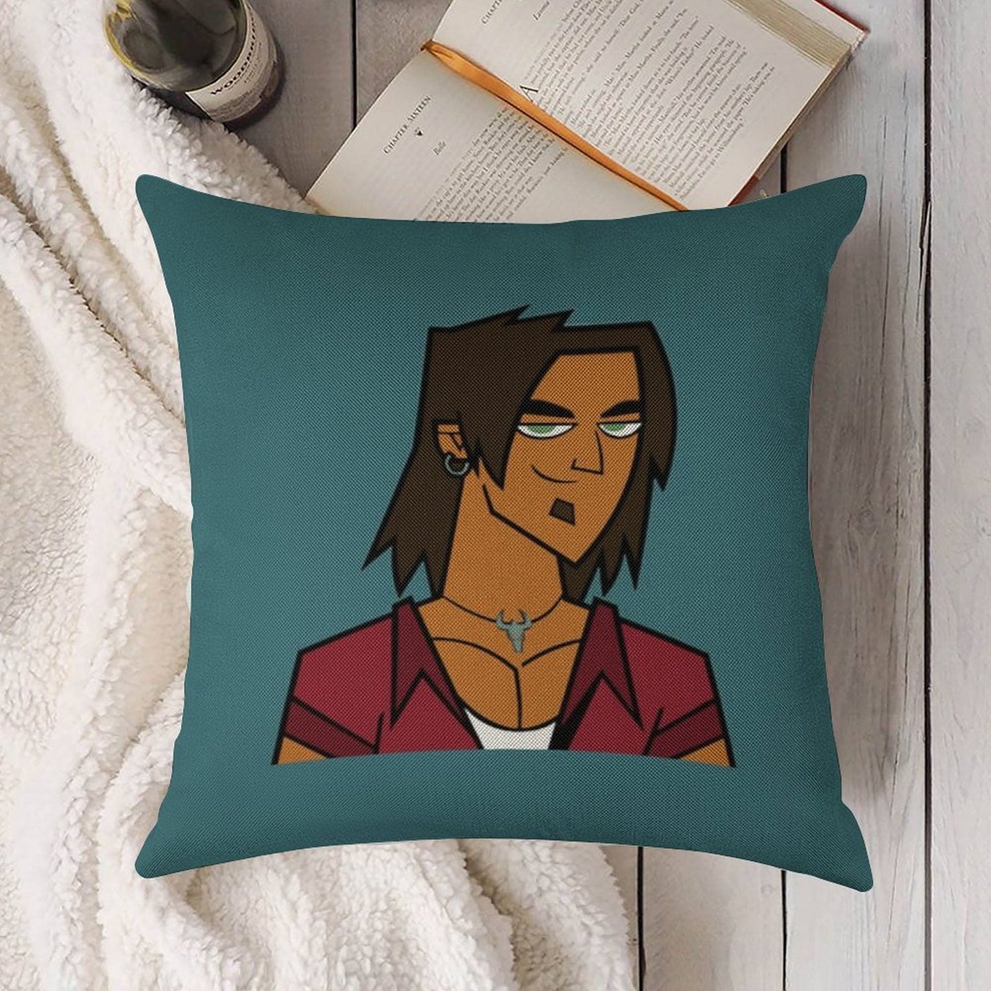Total Drama - Alejandro Linen Throw Pillow Cover