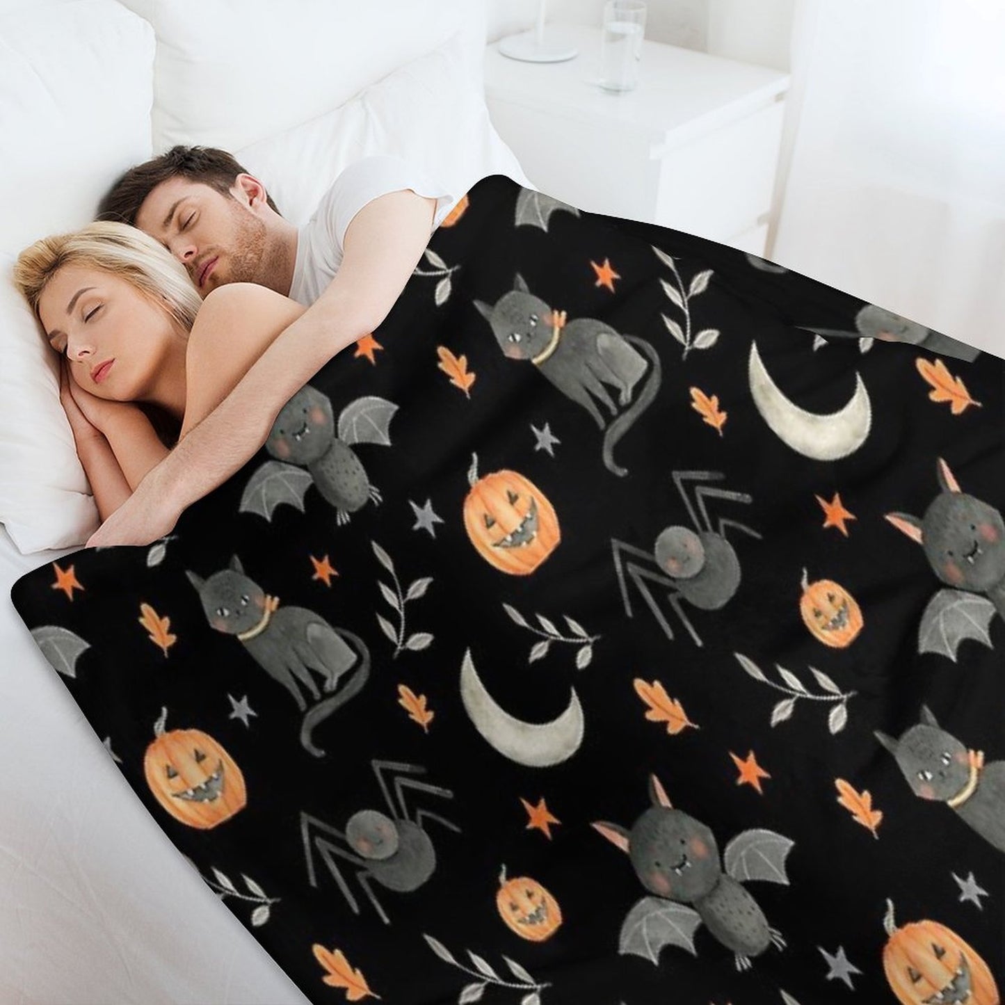 HALLOWEEN PARTY Throw Blanket