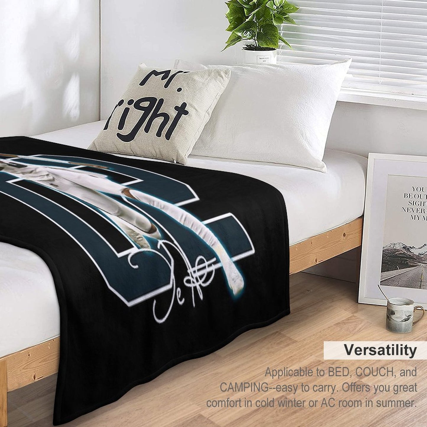 Jalen Hurts Football Signature Vintage Retro 80s 90s Rap Style Perfect Gift For Football Lovers Throw Blanket