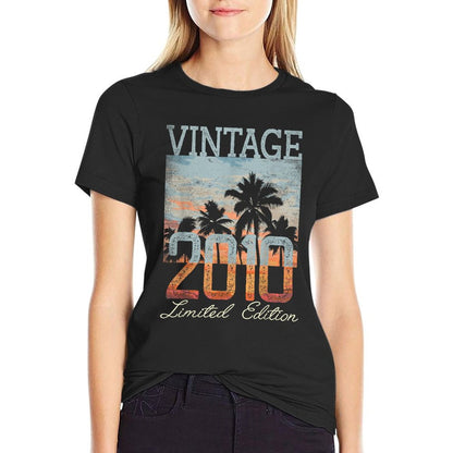 Vintage 2010 Limited Edition 15th Birthday 15 Year Old Gifts T-Shirt