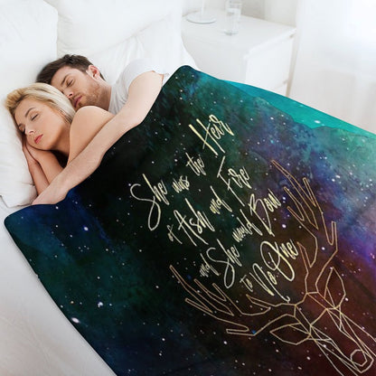 She Was The Heir of Ash And Fire And She Would Bow to No One. Heir of Fire Throw Blanket