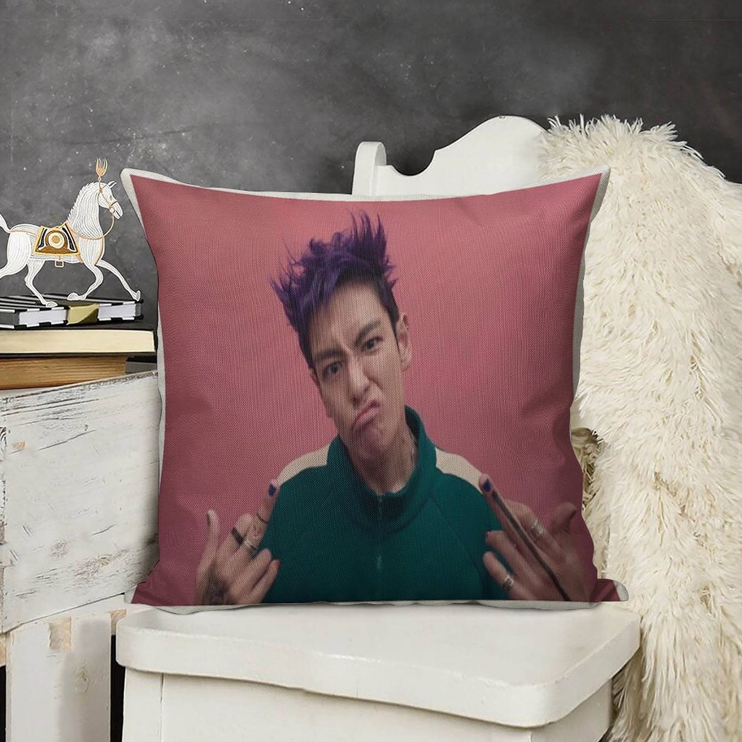Squid Game Thanos Linen Throw Pillow Cover