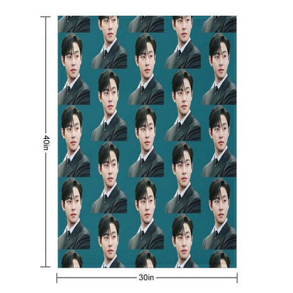 Ahn Hyo-seop - Business Proposal Throw Blanket