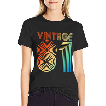 Vintage 1981 40th Birthday Gift Men Women 40 Years Old  Lightweight T-Shirt