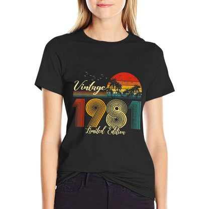 Vintage 1981 Limited Edition Men Women - 42 Birthday T-Shirt