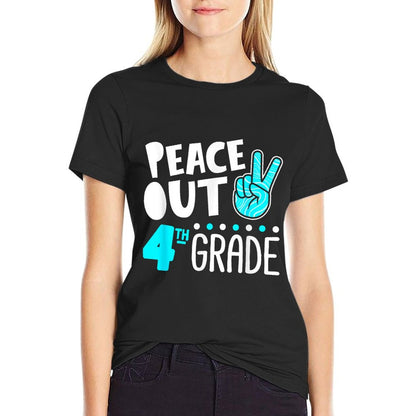 Peace Out 4th Grade Graduation Last Day School 2025 Funny T-Shirt