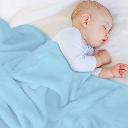 Red Kite (Milvus Milvus) Throw Blanket