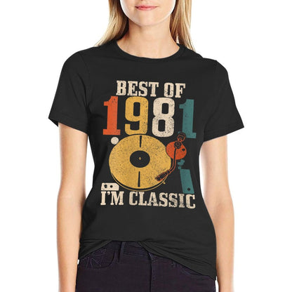 Womens Best Of 1981 I&#39;m Classic 40th Birthday Gift Vintage Vinyl DJ  Moisture-wicking T-Shirt