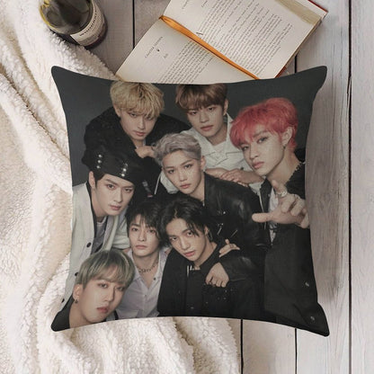 Stray Kids Linen Throw Pillow Cover