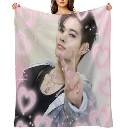 Kpop Enhypen Niki Pink Hearts Throw Blanket