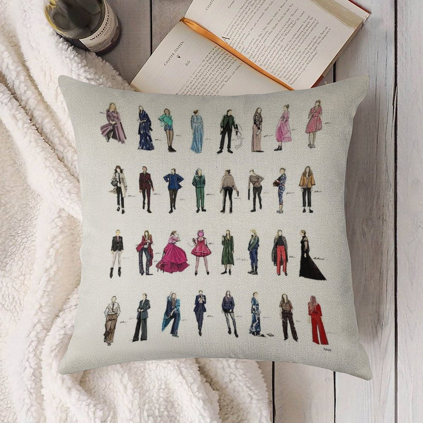 Killing Eve Villanelle Fashion Looks Version3.1 Linen Throw Pillow Cover