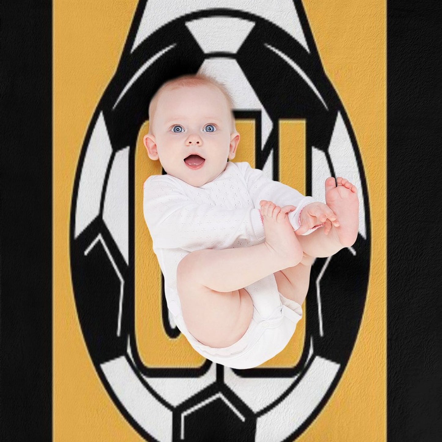 Cambridge United FC Logo - Stripes Throw Blanket
