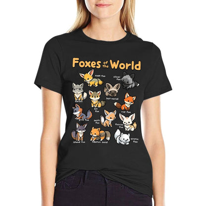 Kawaii Fox Animals of The World Educational Animal Fox Lover  Tagless Design T-Shirt