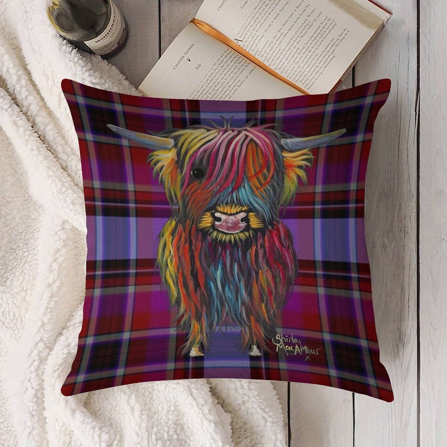 SCoTTiSH HiGHLaND CoW ' TaRTaN BRaVe ONe ' by SHiRLeY MacARTHuR Linen Throw Pillow Cover