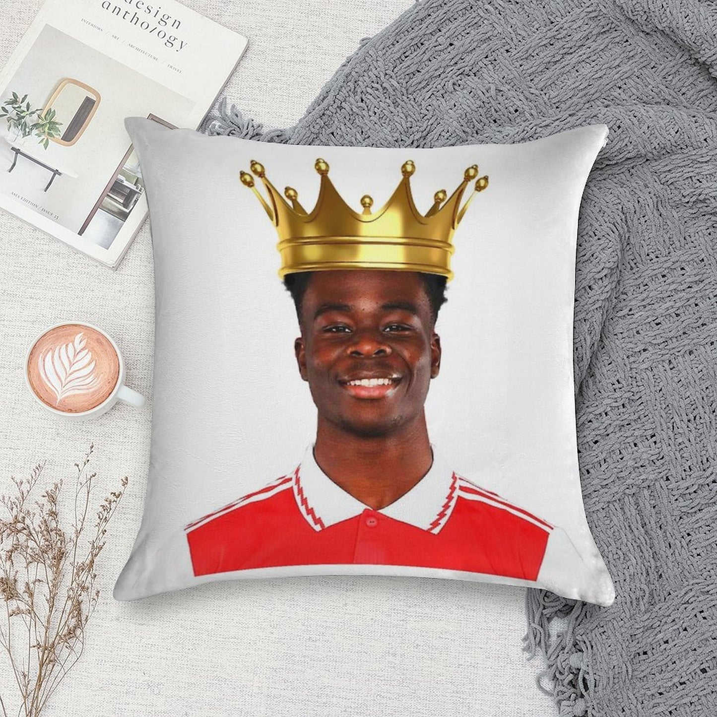 King Bukayo Saka Soft Anti-Pilling Throw Pillow