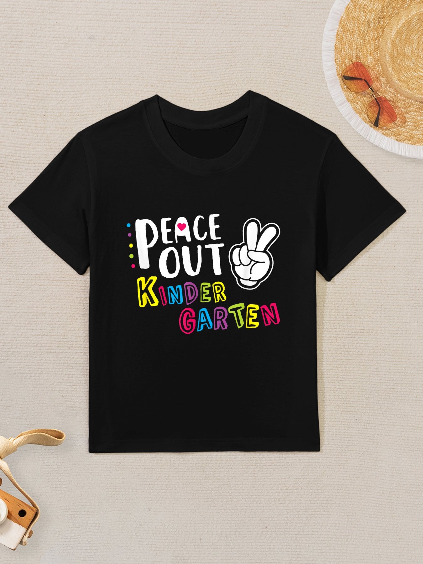 Peace Out Kindergarten T Funny Kinder Graduation Kids T-Shirt