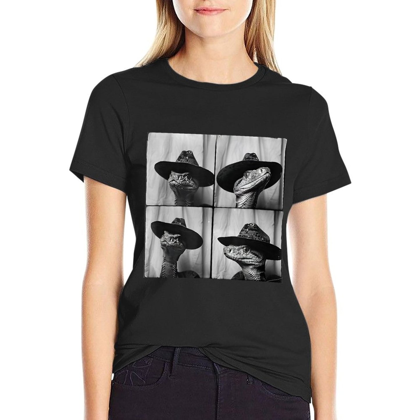 Snake In Cowboy Hat Funny Animal Photobooth Snake Owner T-Shirt