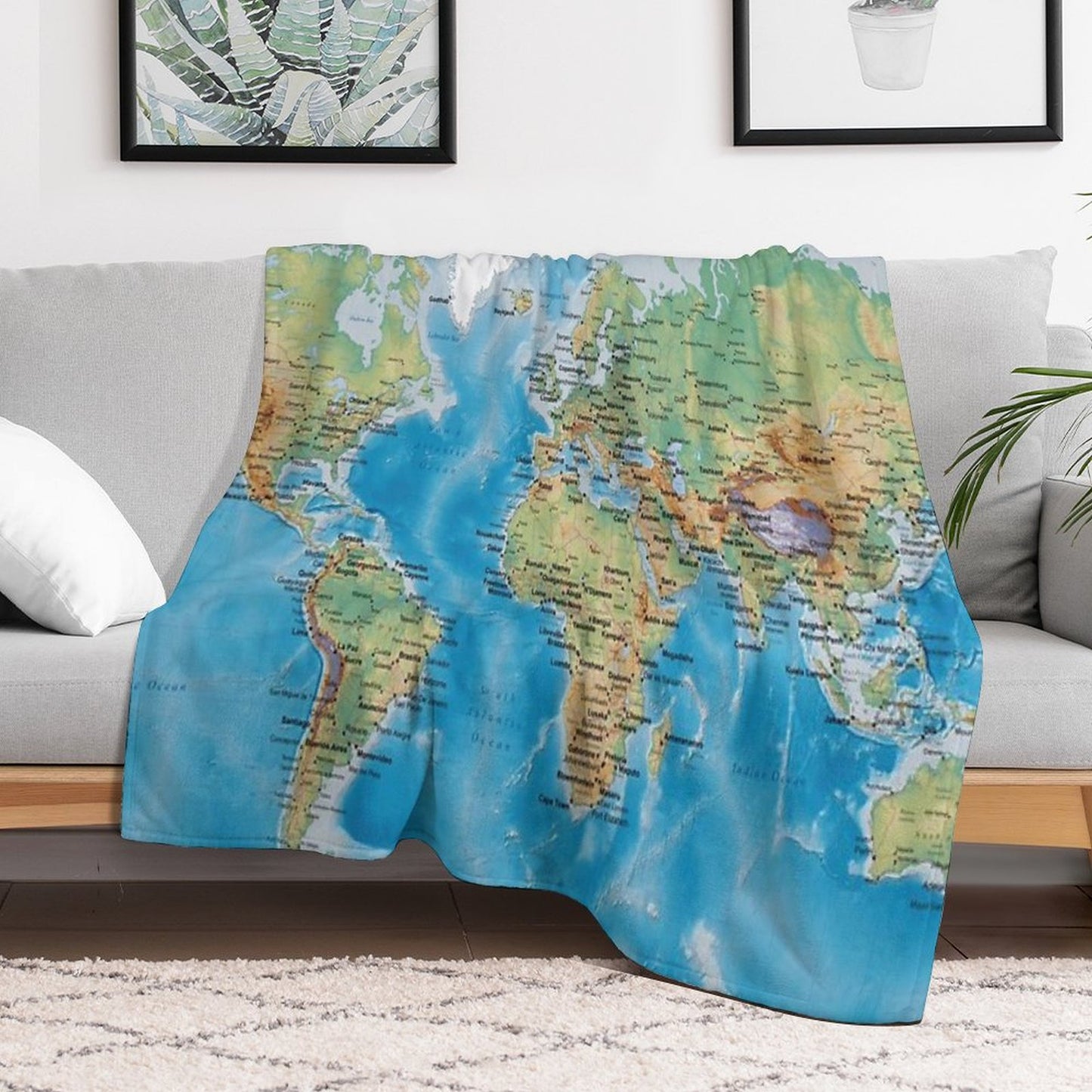 Huge Detailed World Map - Great for Homeschooling Throw Blanket