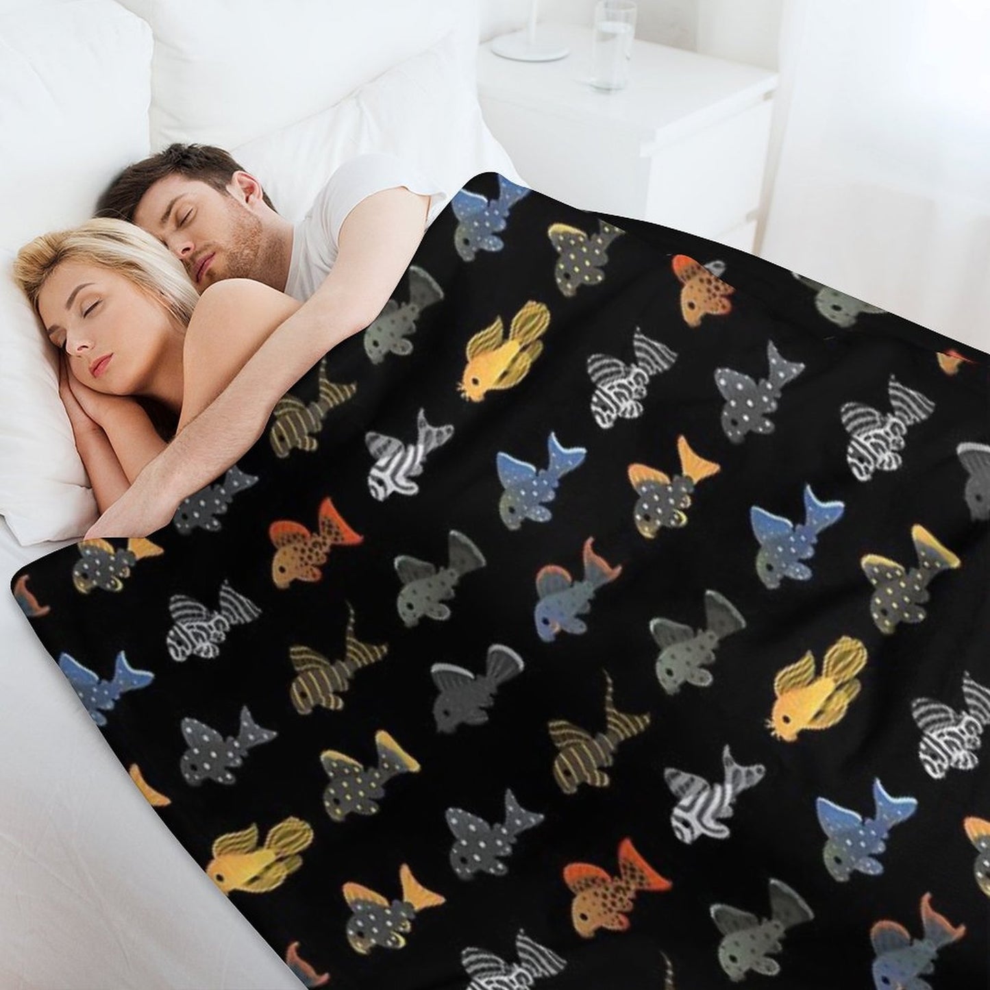 Pleco! - Black Throw Blanket