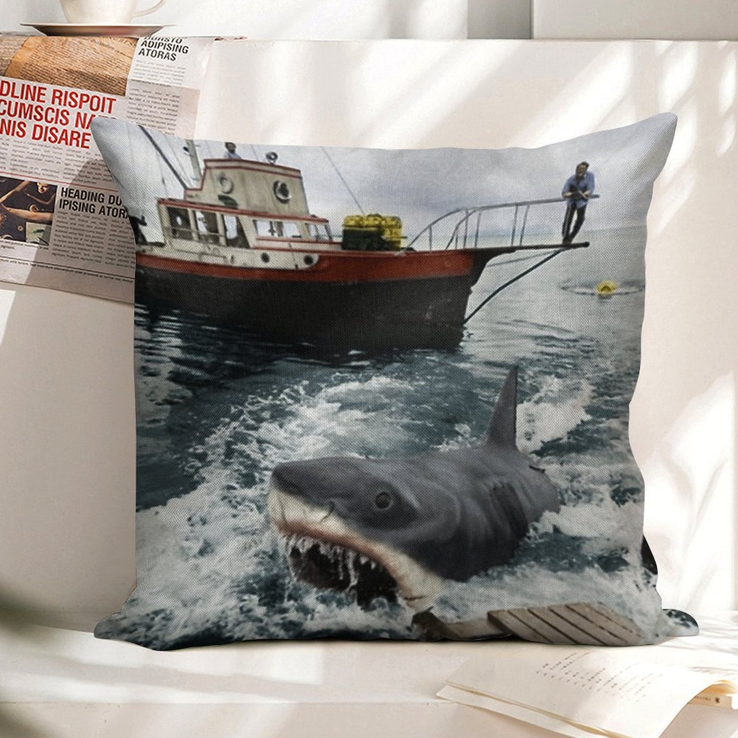 Jaws Photography Linen Throw Pillow Cover