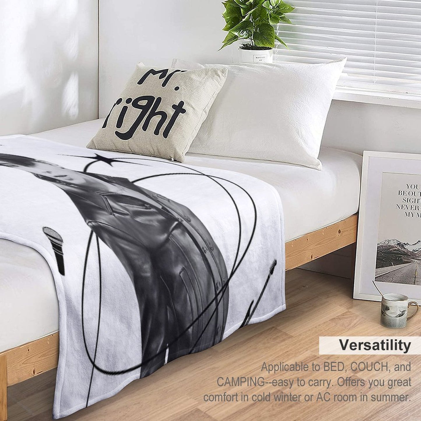 Enhypen Heeseung (Lee Heeseung) Throw Blanket