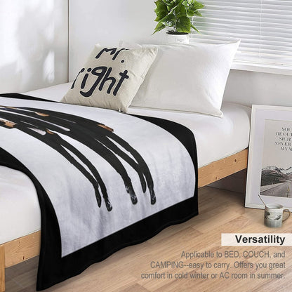 Il Volo 10 Years The Best Of Throw Blanket