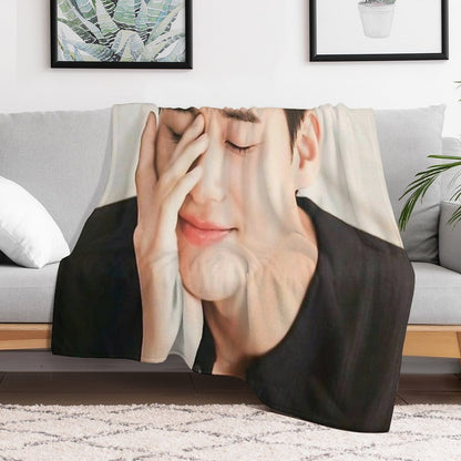 Actor Park Seo-joon Throw Blanket