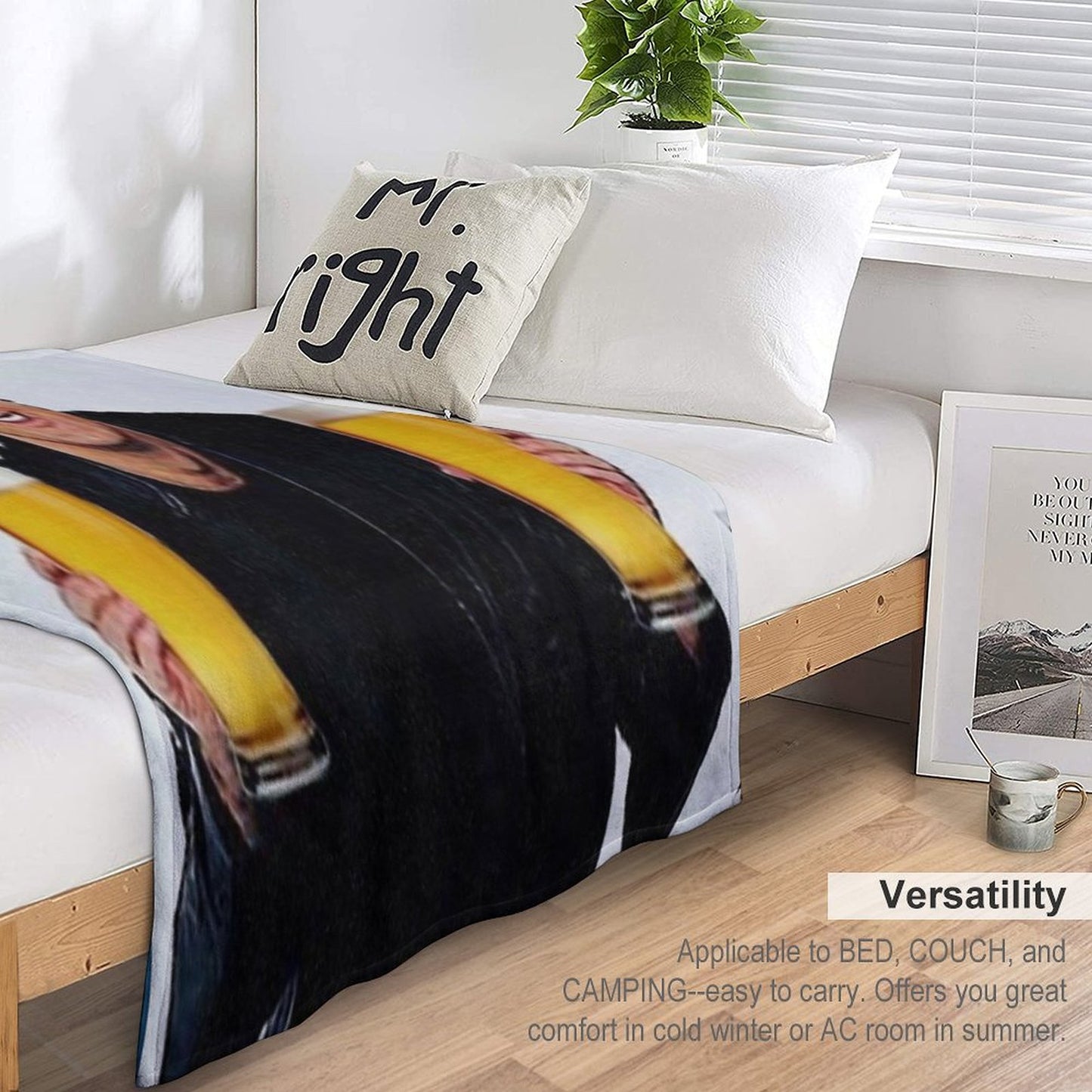 Daniel O'Donnell Pints Throw Blanket