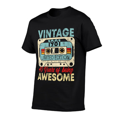 Womens Vintage 1981 Cassette Tape 40 Awesome 40th Birthday Gift  Heathered Texture T-Shirt