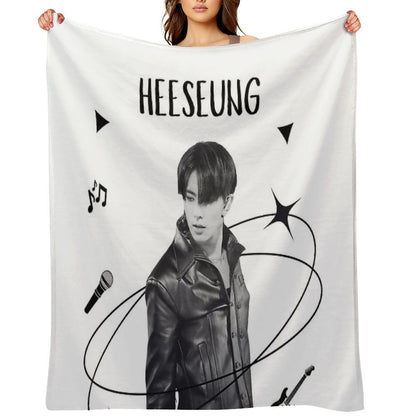 Enhypen Heeseung (Lee Heeseung) Throw Blanket