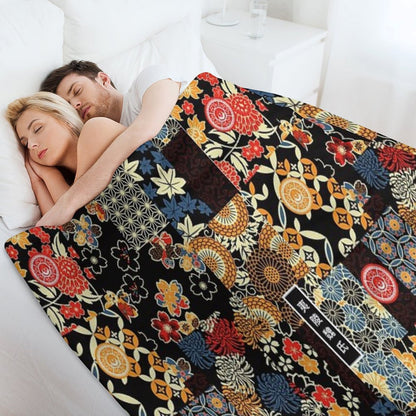 Yiling Wei Kimono [SEAMLESS] Throw Blanket