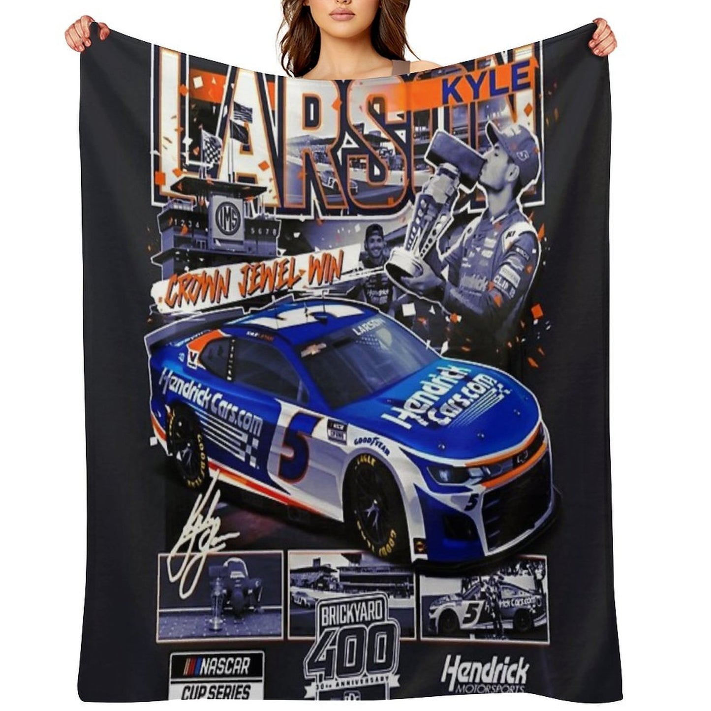 Kyle Larson Throw Blanket
