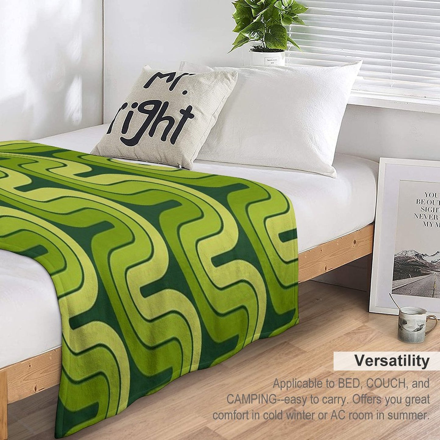 Retro Geometric Gradated Design Avocado Green Throw Blanket