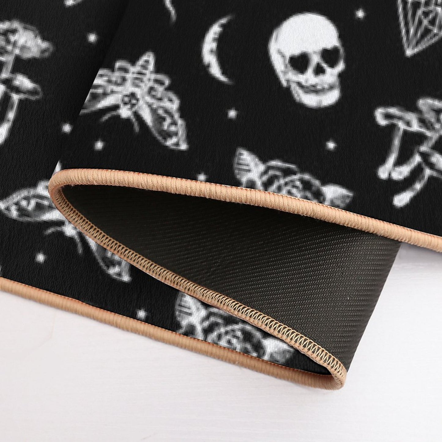 Witchcraft B&W  Repositionable Bath Mat