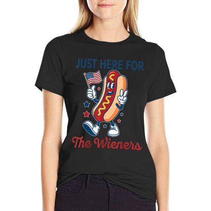 Just Here For The Wieners 4th of July Funny Hot Dog  Lightweight T-Shirt
