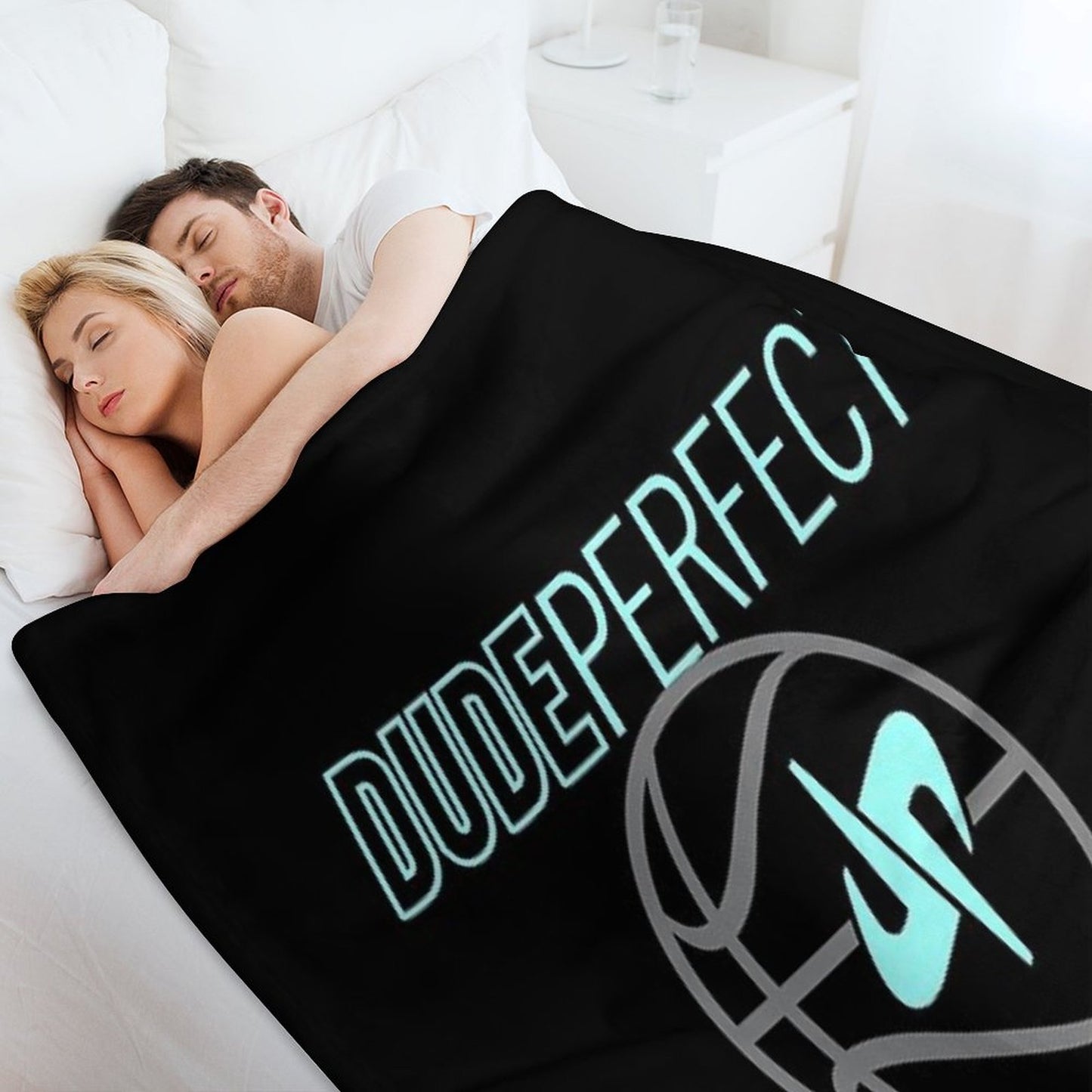 DUDE.PEREECT Throw Blanket