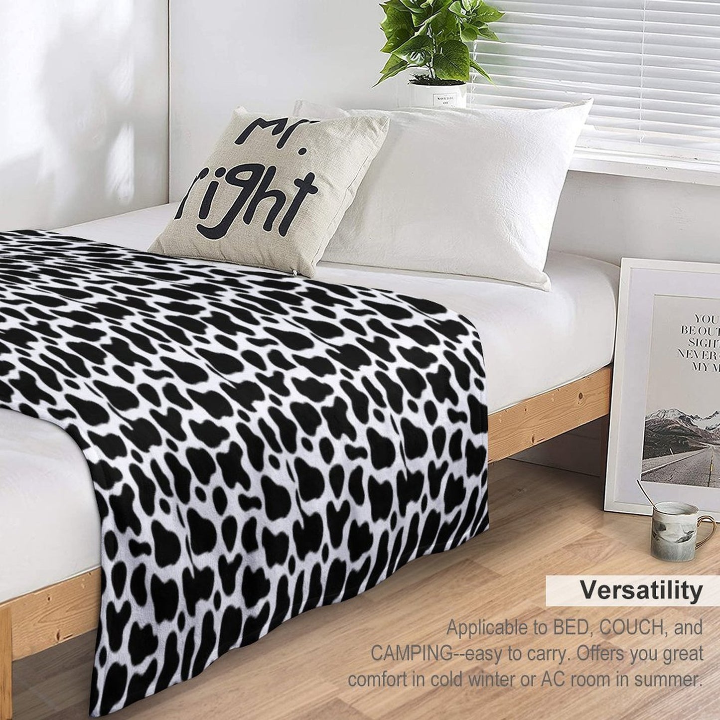 COW PRINT BACKGROUND Throw Blanket
