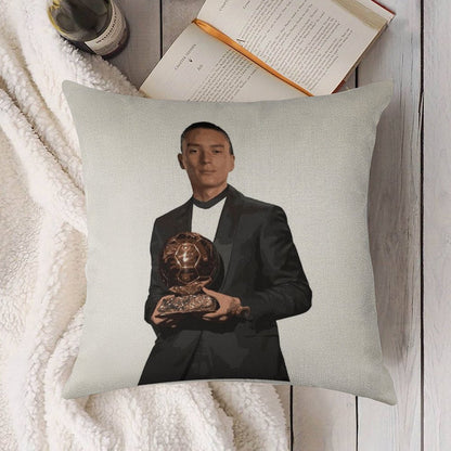 Darwin Nunez Ballon D'or Linen Throw Pillow Cover