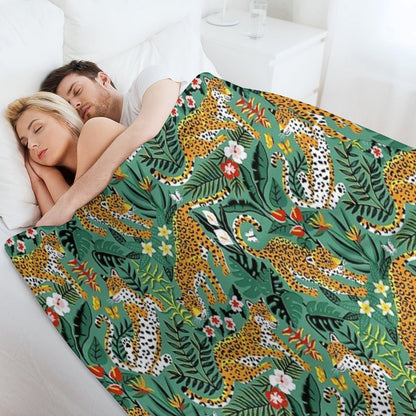 Dancing Jaguar Jungle - Green Throw Blanket