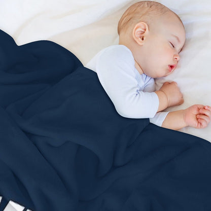 Quinnipac - College Font Curved Throw Blanket