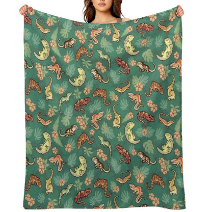 Gecko Family in Green Throw Blanket