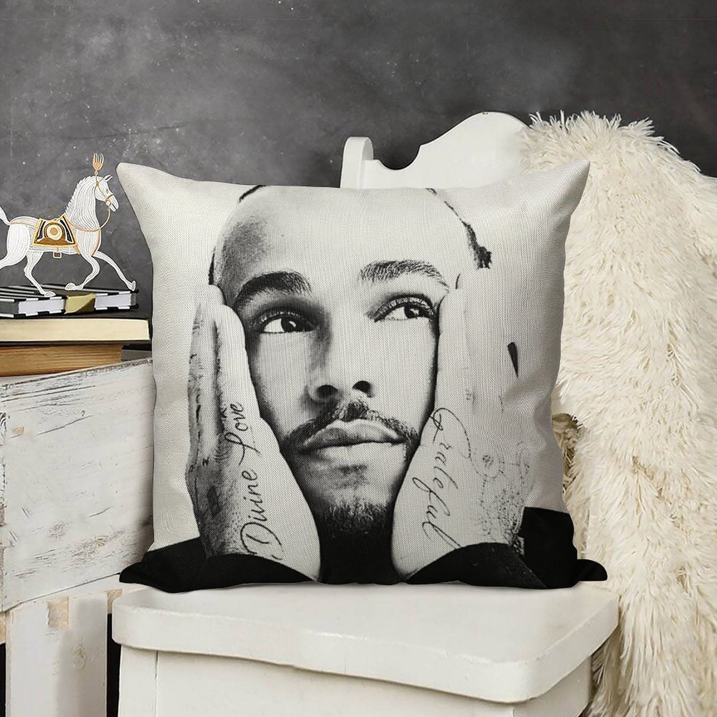F1 Lewis Hamilton 44 Linen Throw Pillow Cover