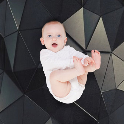 Polygon Noir Throw Blanket